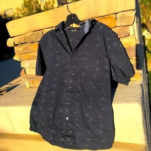Kid Boys button down shirt size Medium